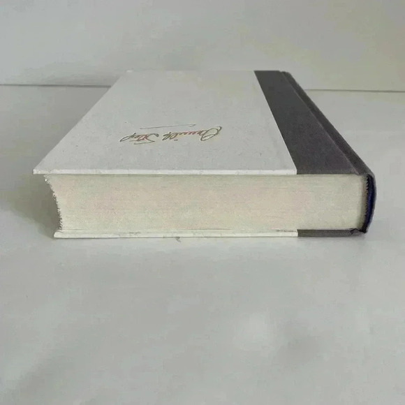 Danielle Steel Wings - Picture 12 of 12